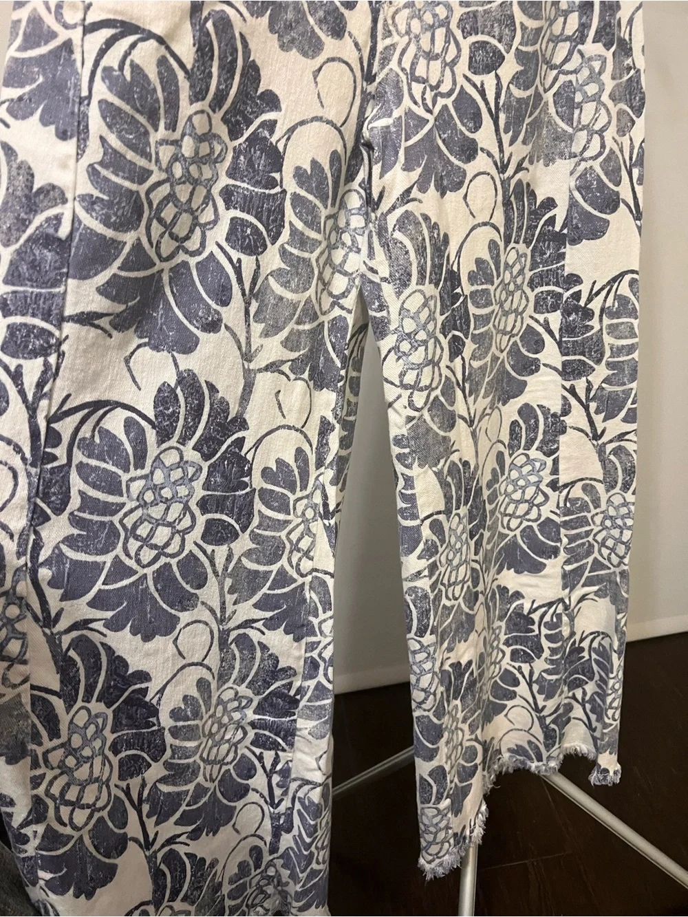 Pilcro for Anthropologie Floral Linen Blend Wide Leg Pants Size 28